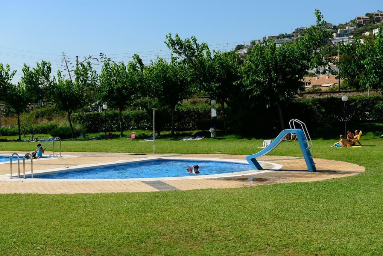 Sitges Aiguadolc Playa Apartment Exterior foto